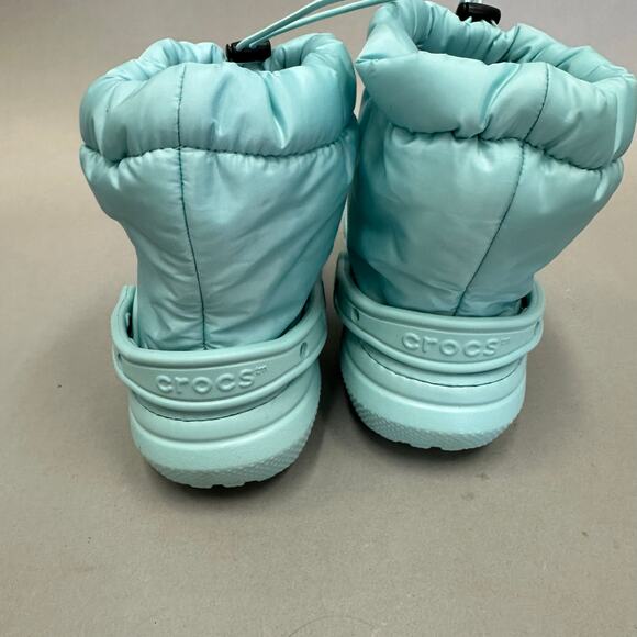 Crocs Classic Lined Neo Puff Boot in Aqua Slip On Women's Size 9 Men's 7 - Picture 10 of 14